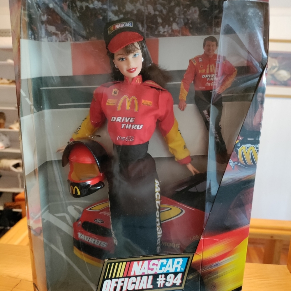 Am selling two Barbie dolls, there are in the box.